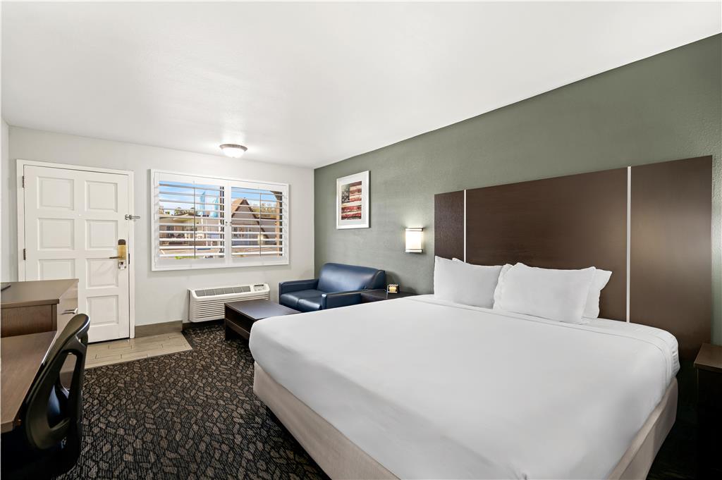 Best Western Desert Villa Inn Barstow Room photo