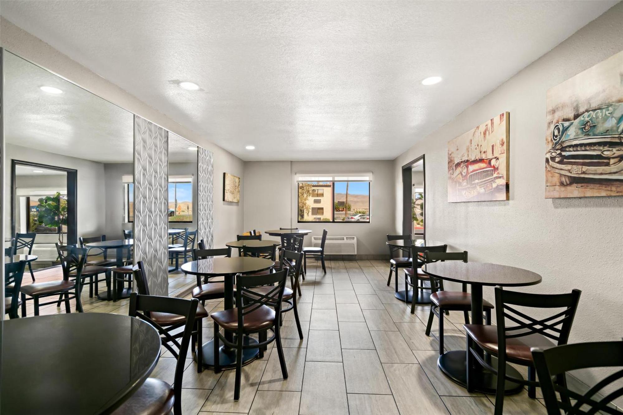Best Western Desert Villa Inn Barstow Exterior photo